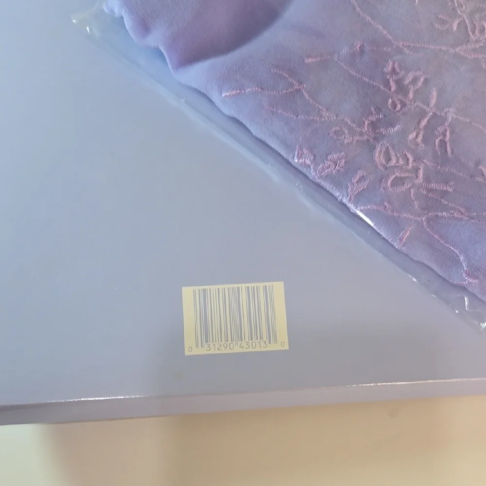 NIB Lavender Floral Embroidered Silk Sheer Scarf Exclusive